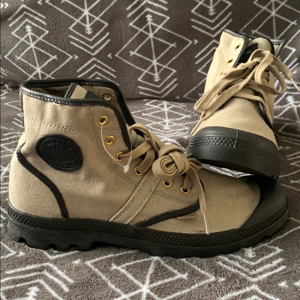 Palladium Pampas High Top Boot in tan and brown